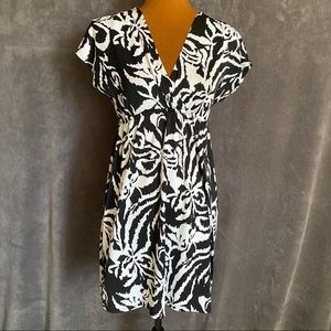 🟢 3/$15 Black & White Mini Dress/Swimsuit cover up